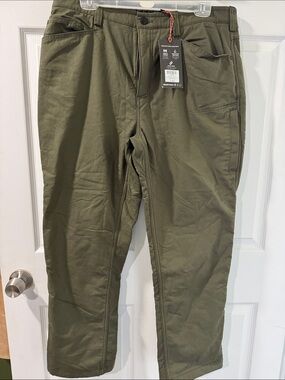 Duluth Trading Co Olive Straight-Leg Women's Pants
